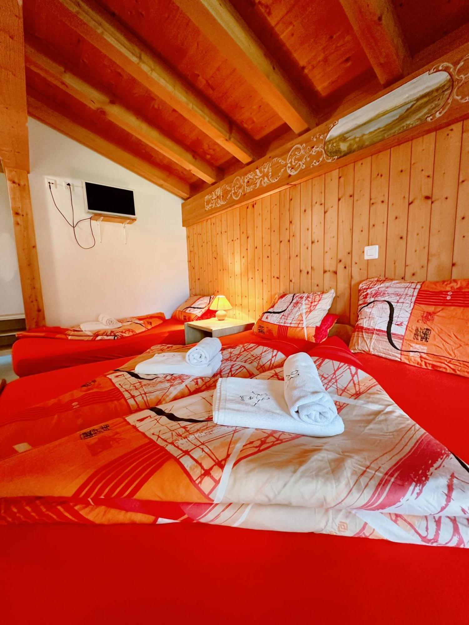 Hotel Wildbach Brienz Brienz  Exterior photo