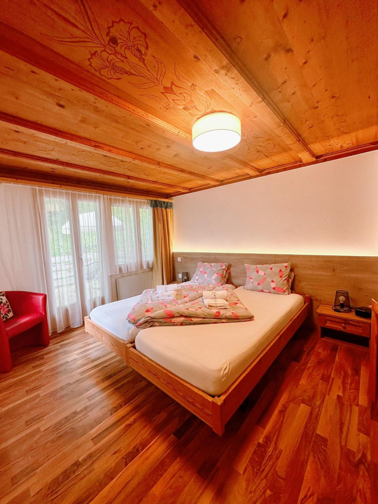Hotel Wildbach Brienz Brienz  Exterior photo